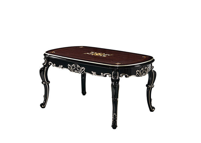 Tabla minimalista del comedor del estilo europeo de la familia